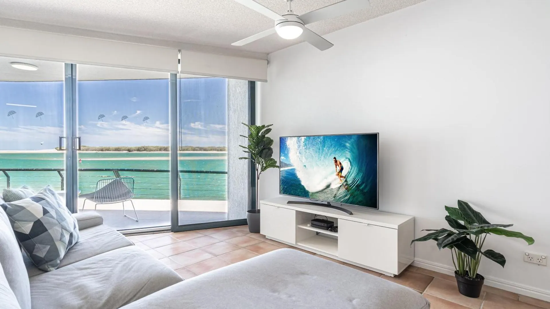 ****  La Promenade Aparthotel Caloundra Australia